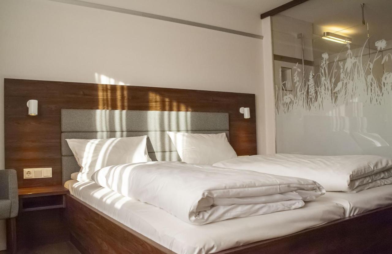 גרדינג Hotel-Gasthof Krone מראה חיצוני תמונה