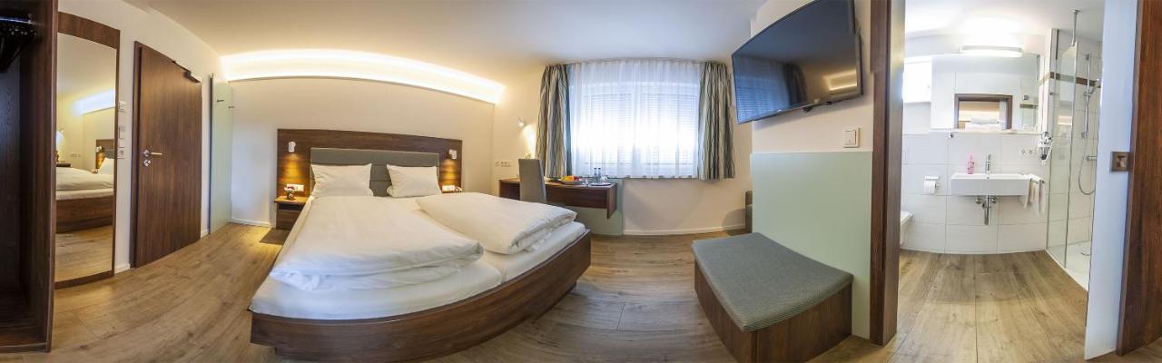 גרדינג Hotel-Gasthof Krone מראה חיצוני תמונה