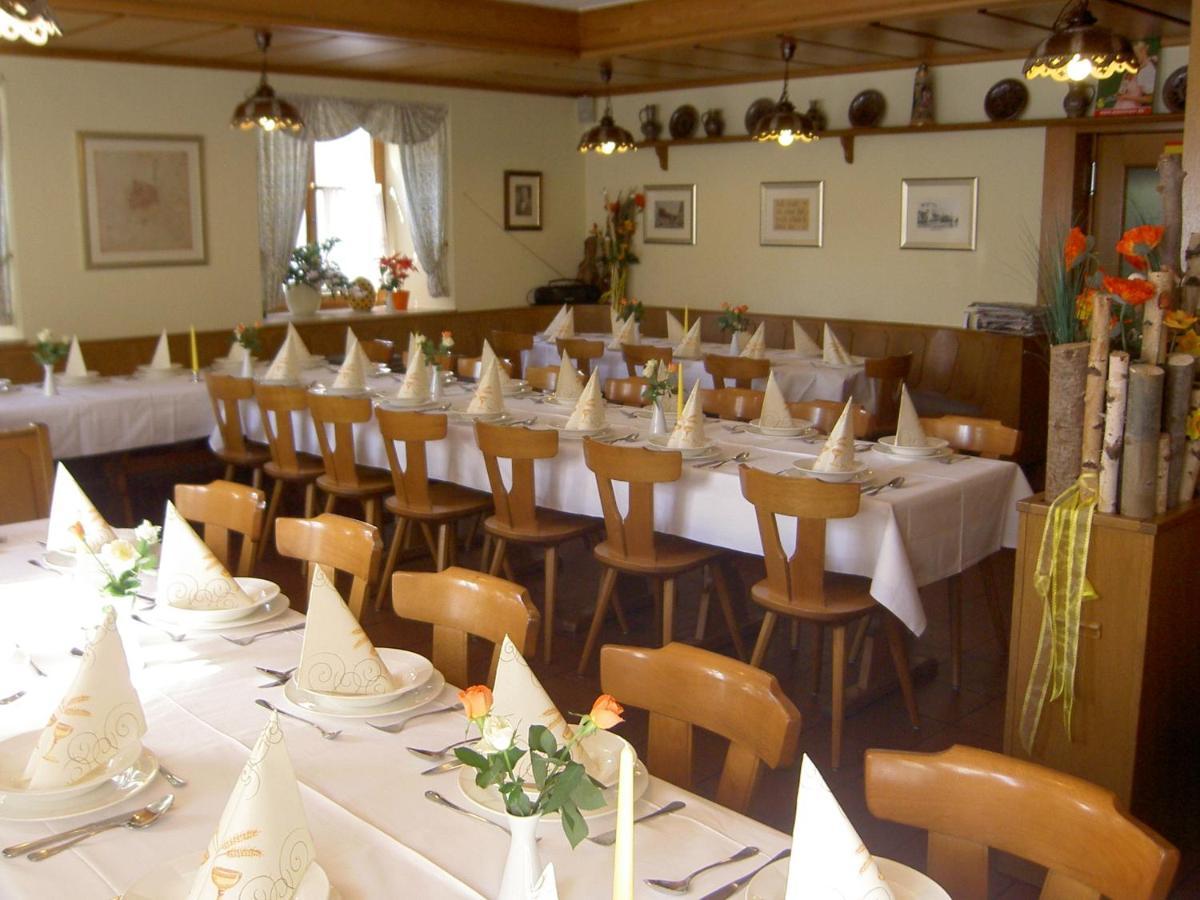 גרדינג Hotel-Gasthof Krone מראה חיצוני תמונה