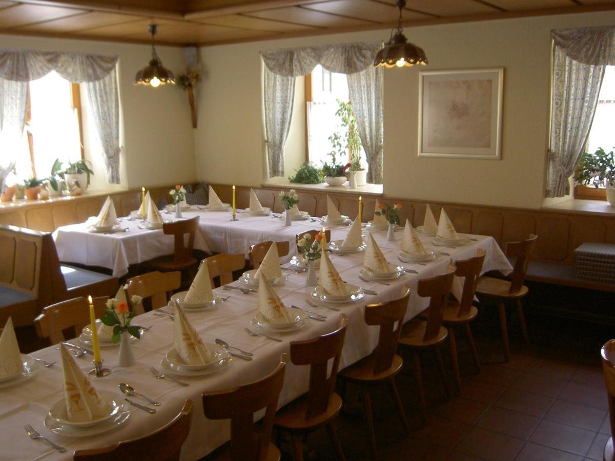 גרדינג Hotel-Gasthof Krone מראה חיצוני תמונה